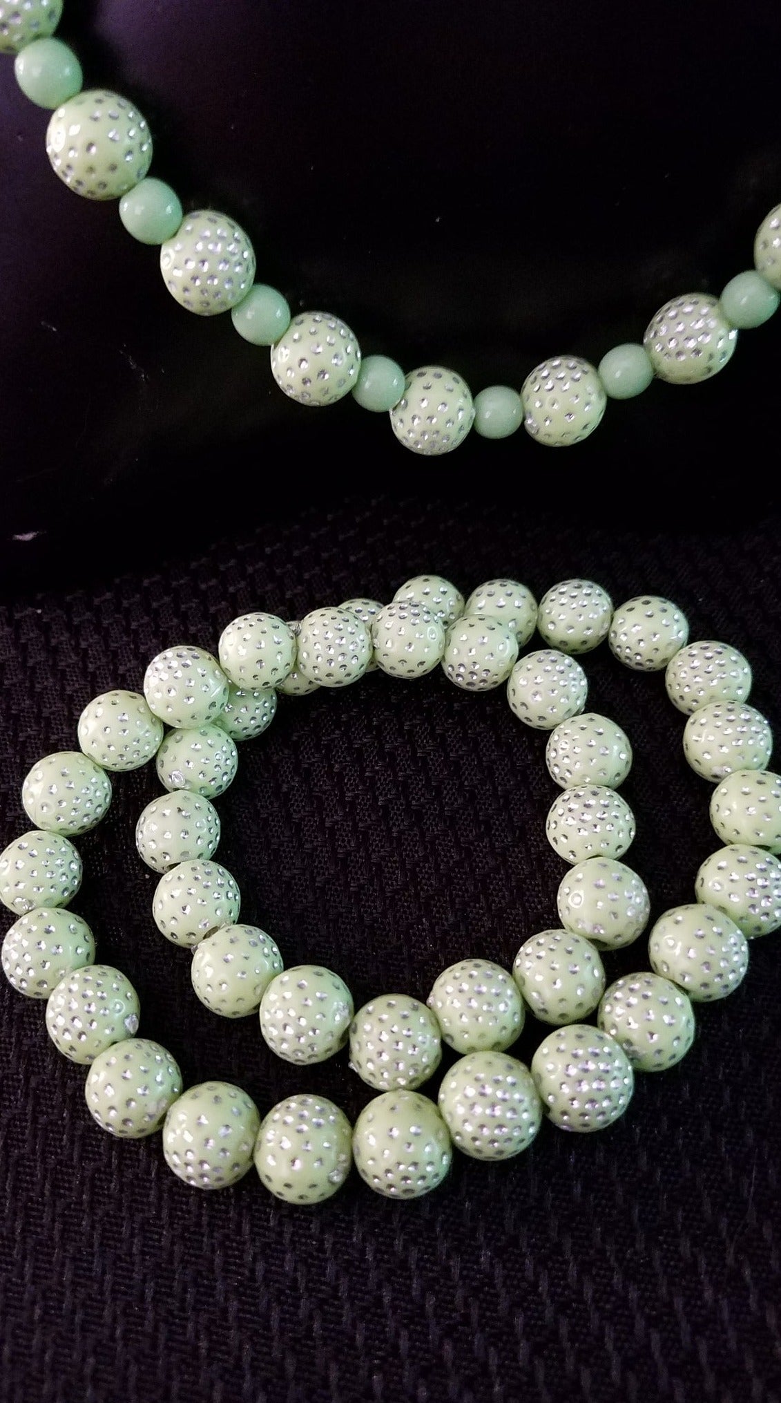 Green necklace & bracelet set