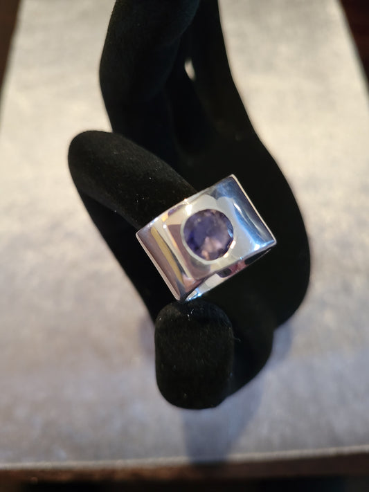 Sterling silver ring with amethyst stone, size 6.5