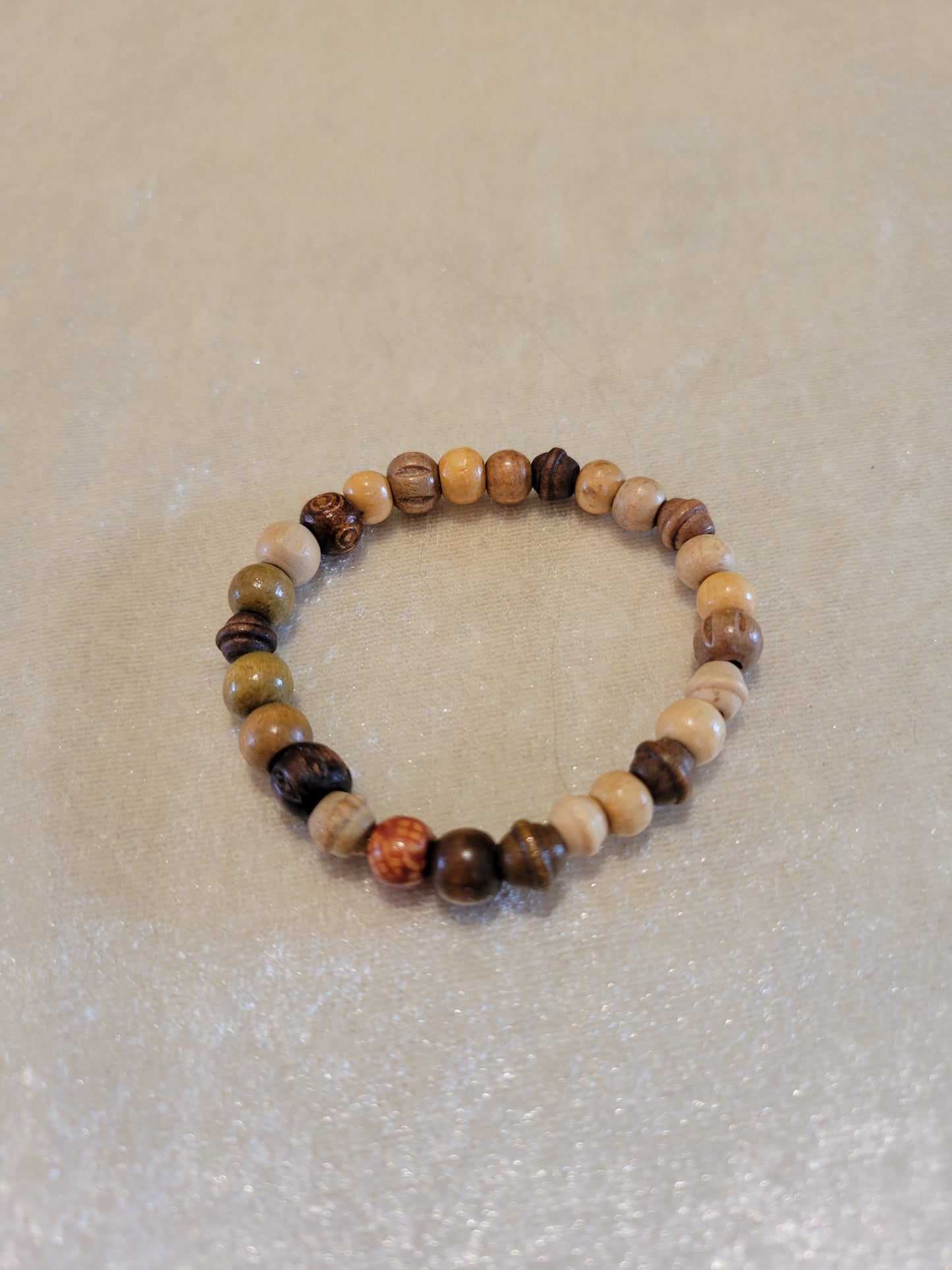 Child wood beads bracelet, size 5